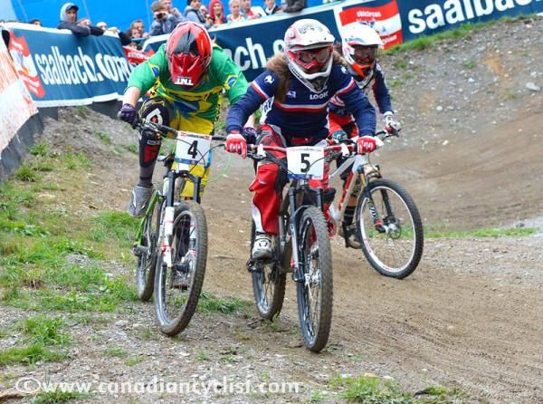 Luana Maria De Souza Oliveira (Brazil) realizes her pedal is not attached to the bike