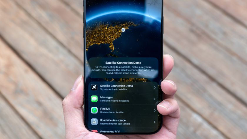 iOS 26 Satellite SOS mode running on iPhone.