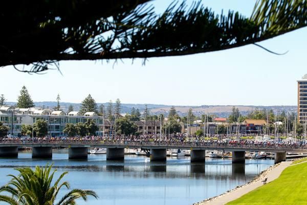 The Twitter riders ride out of Glenelg.