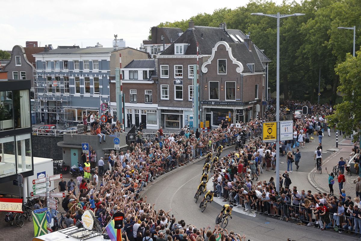 Vuelta Espana 2022 - 77th edition - 1st stage - Utrecht - Utrecht 23,3 km 19/08/2022 - Team Jumbo - Visma - photo Luis Angel Gomez/SprintCyclingAgency&Acirc;&copy;2022