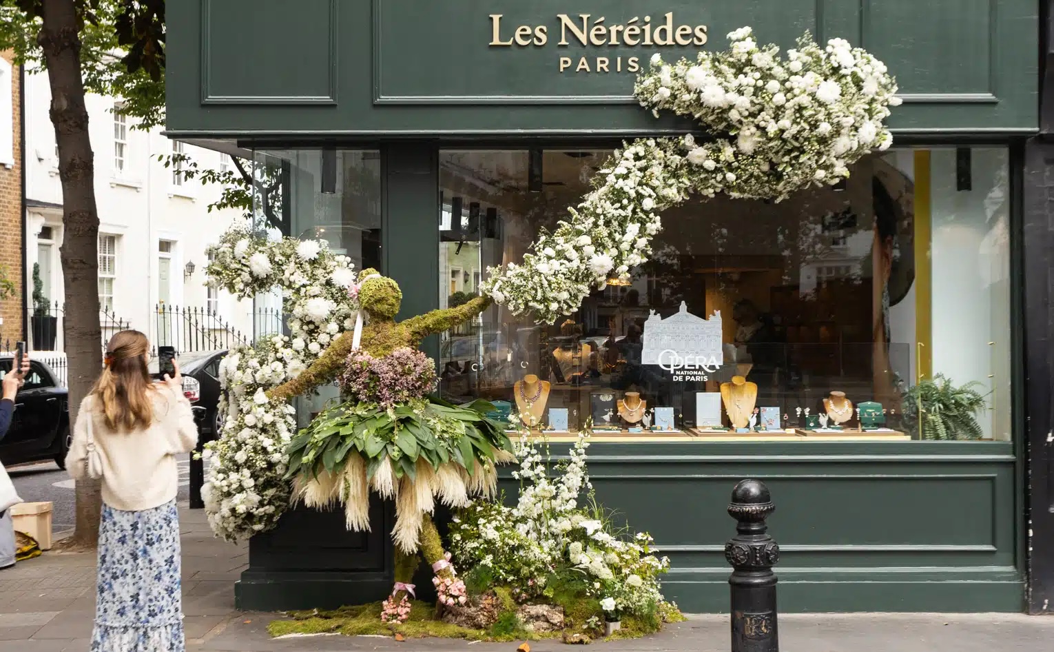 Les Néréides store at Chelsea In Bloom