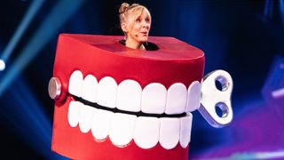 Mel Giedroyc as Teeth