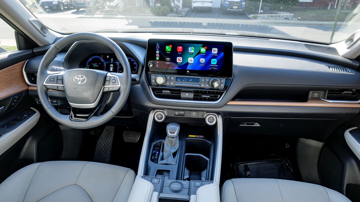 2026 Toyota Grand Highlander review.