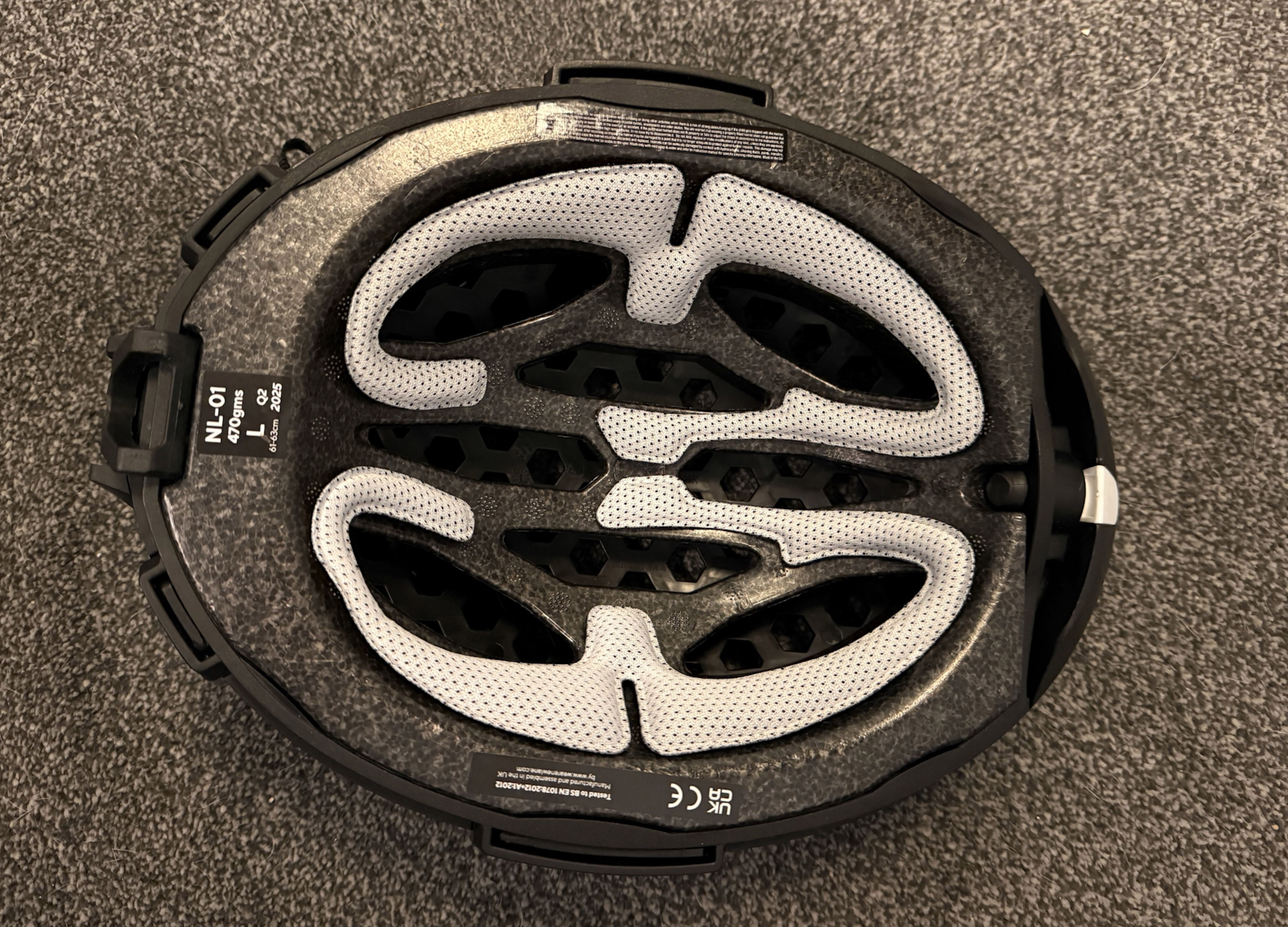 Padding in Newlane helmet