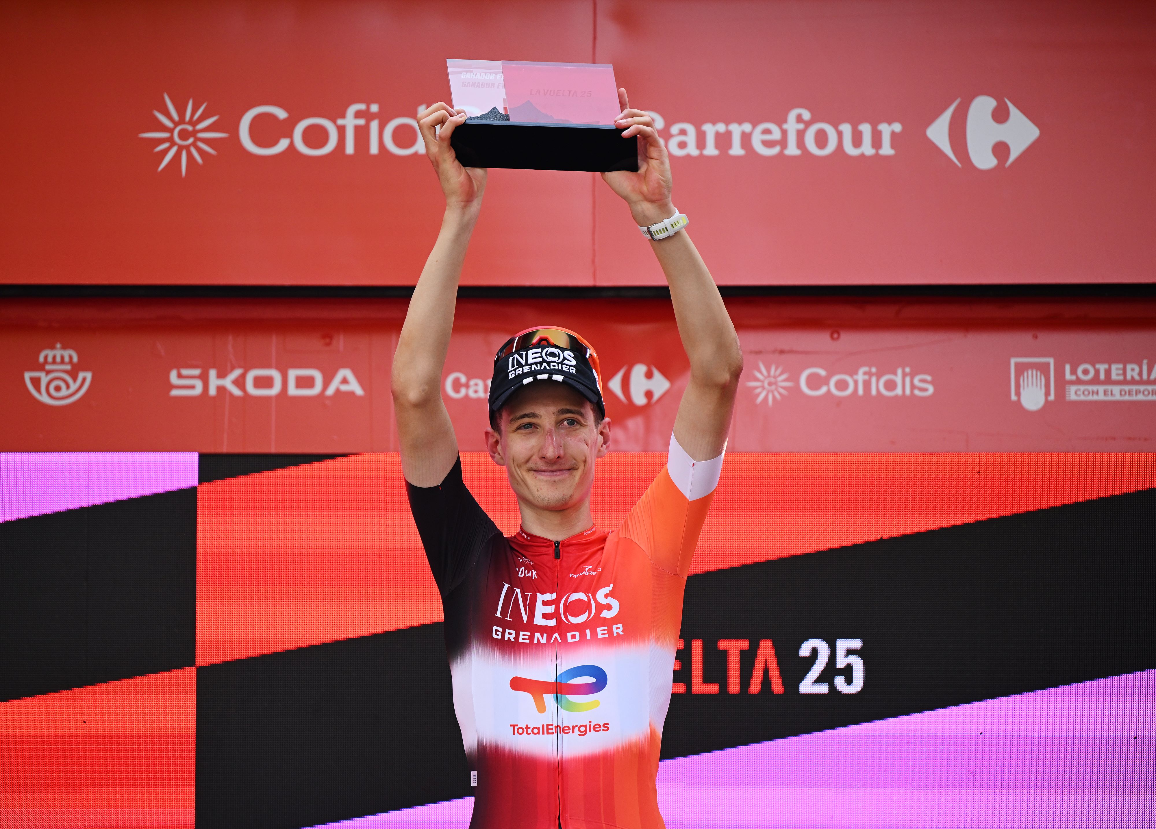 Ben Turner on the podium on stage 4 La Vuelta 2025
