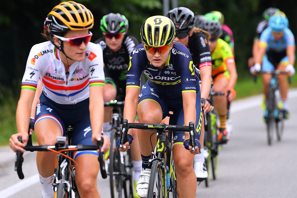 Lizzie Deignan at the front on stage 3 of the Giro Rosa