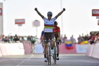 Stage 3 - UAE Tour: Valverde wins atop Jebel Hafeet
