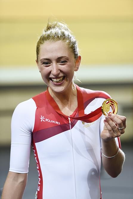 Laura Trott (England) battled through illness to win gold in the points race
