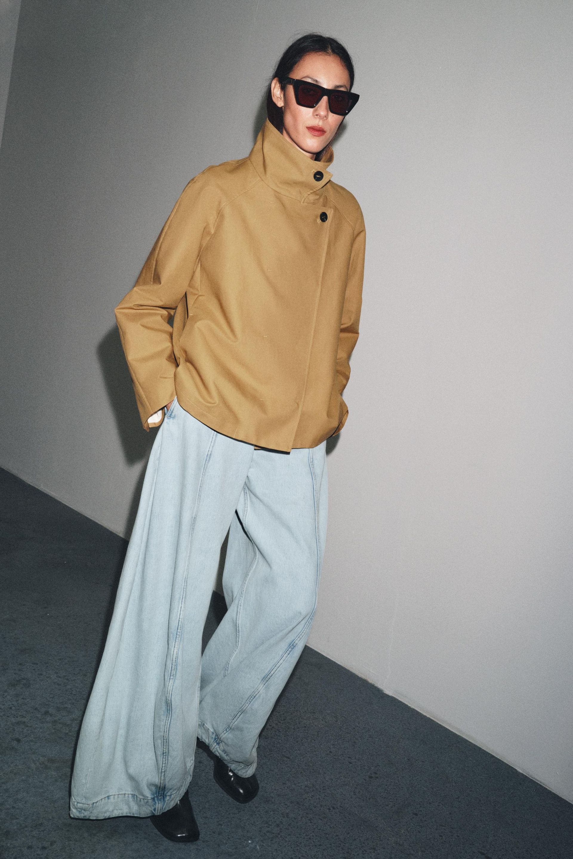 Zw Collection Minimal Short Trench Coat