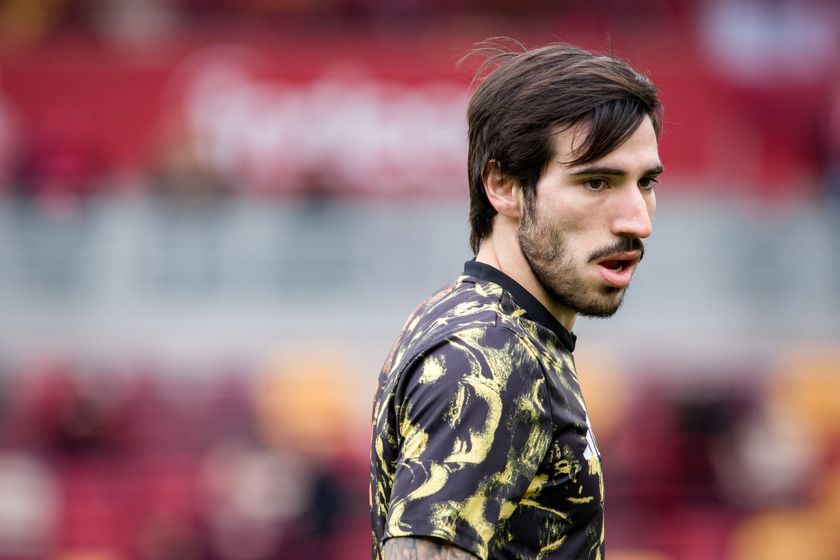 Newcastle United midfielder Sandro Tonali