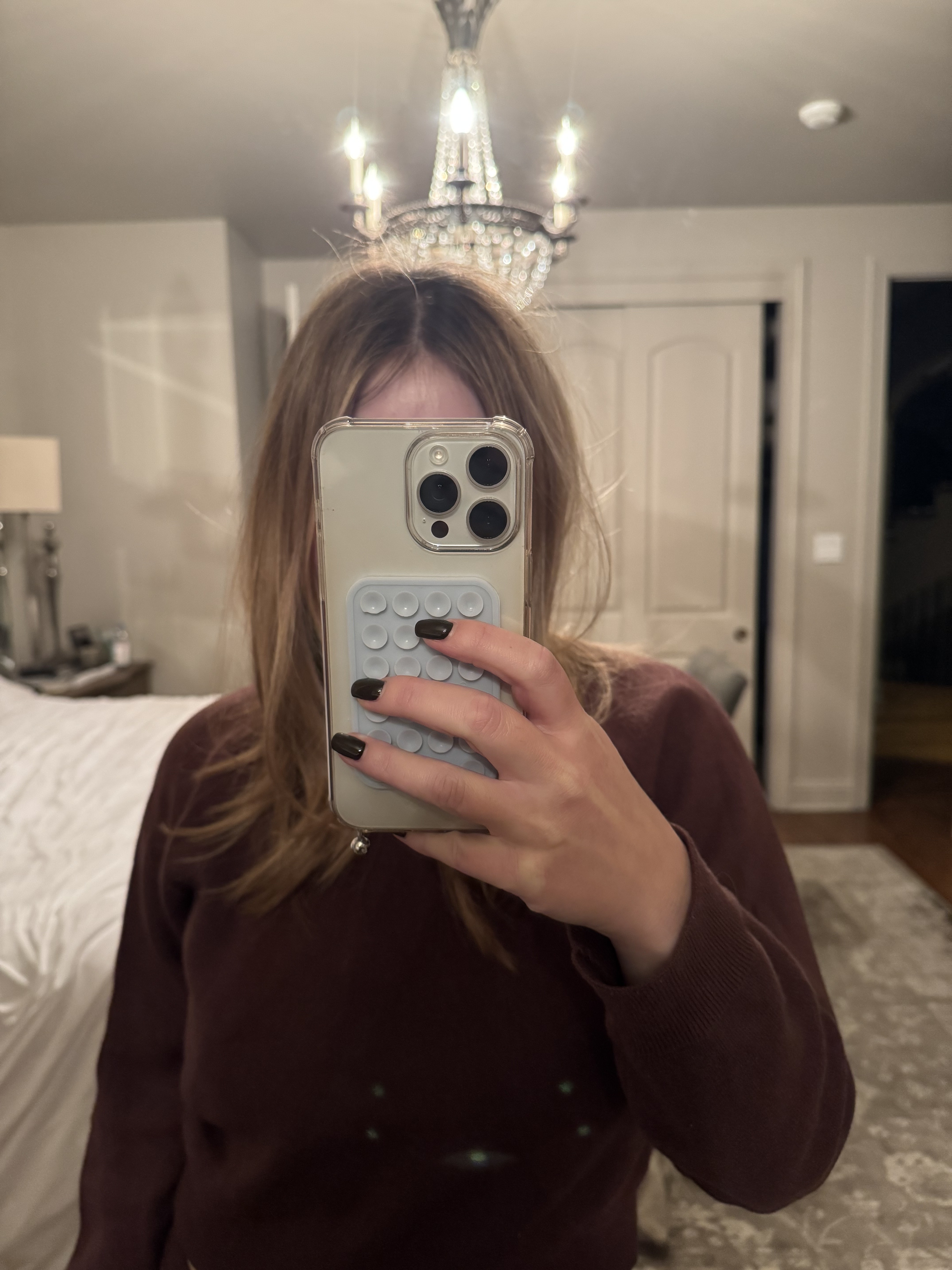 samantha holender before and after trying colorwow dry shampoo