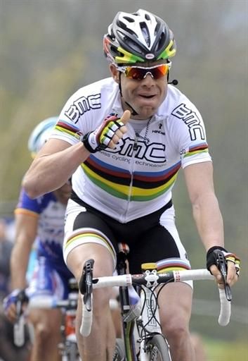 La Fl&eacute;che Wallonne winner Cadel Evans (BMC)