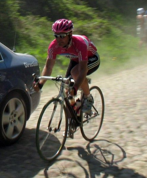 Roger Hammond (T-Mobile) powers along.