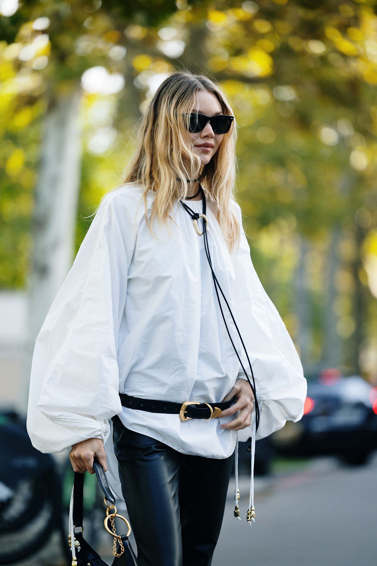 Paris Fashion Week street style trends: low-slung belts