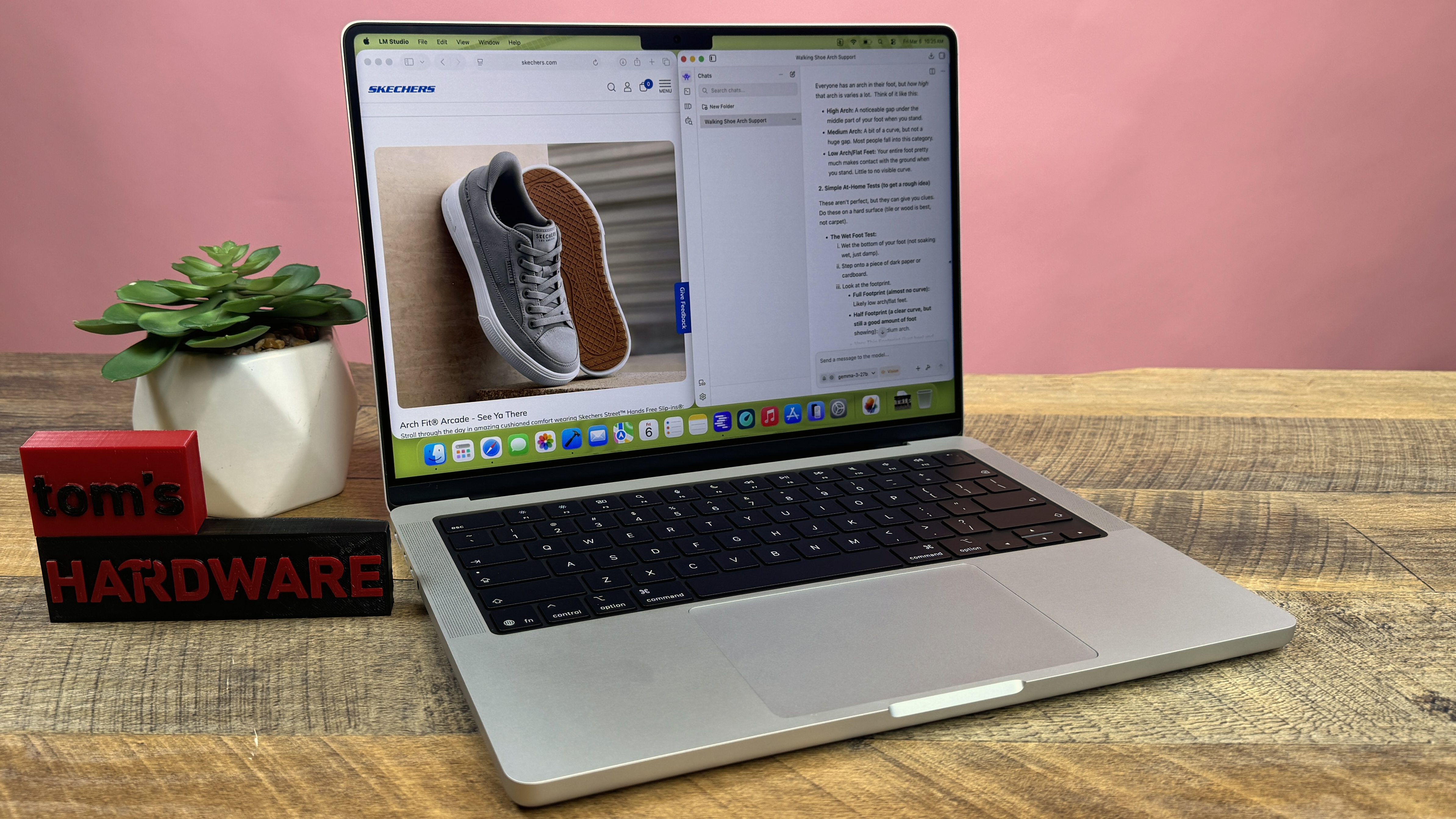 MacBook Pro 14 (M5 Max)