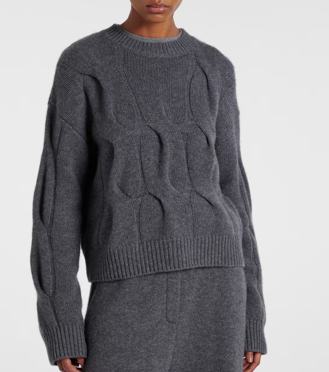 Lisa Yang, Sammie Cable-Knit Cashmere Sweater