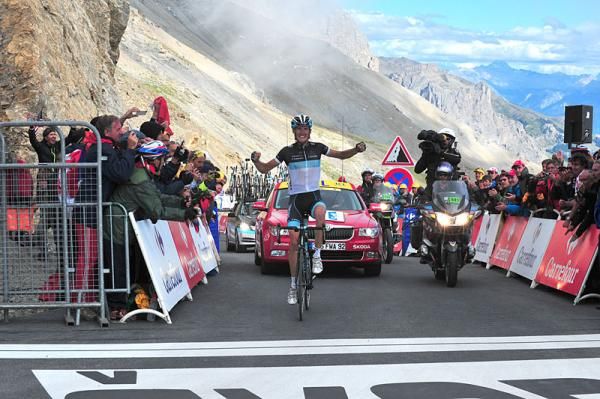 Andy Schleck (Leopard Trek ) wins the stage.
