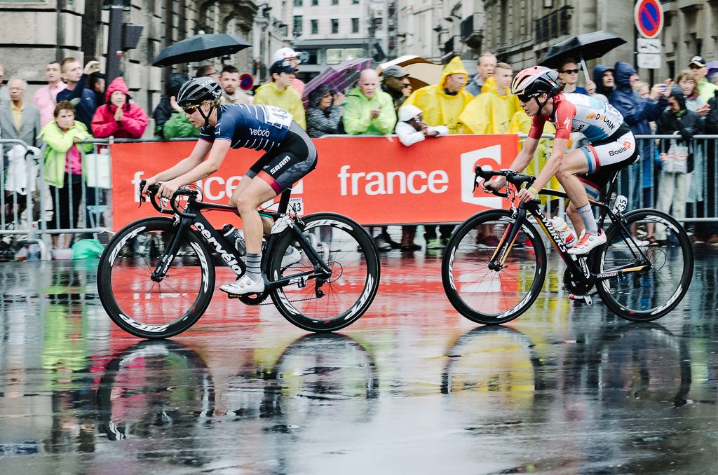 Tiffany Cromwell and Christine Majerus stay at the front