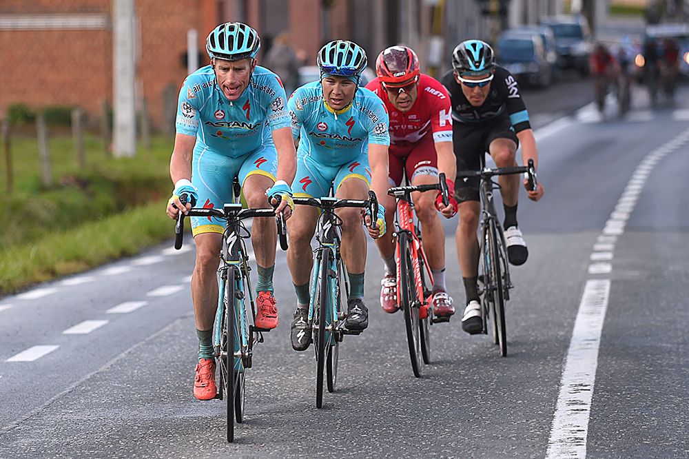 Lieuwe Westra (Astana) leads the breakaway
