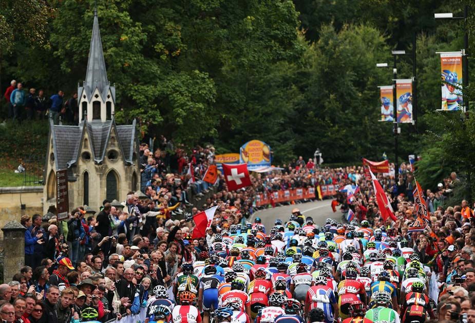 The peloton at the 2012 road race