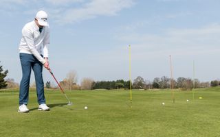 PGA Pro Ben Emerson's distance control putting drill