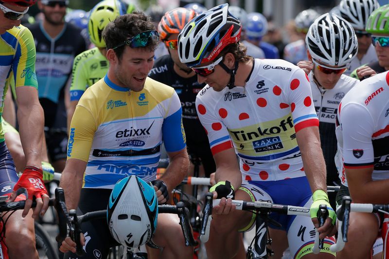 Mark Cavendish (Etixx-Quick Step) and Peter Sagan (Tinkoff-Saxo) chat on the start line. They would meet again on the finish line