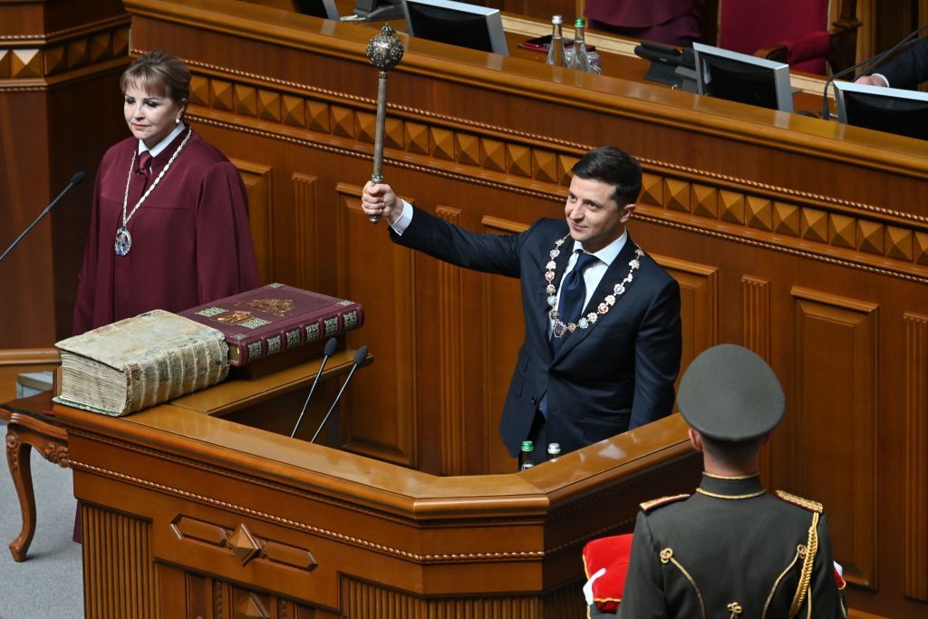 Volodymyr Zelensky sworn in as Ukraine&amp;#039;s president