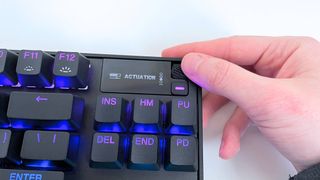 Close up of the mini display on the SteelSeries Apex Pro Gen 3 TKL