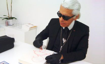 Sketcher Karl Lagerfeld