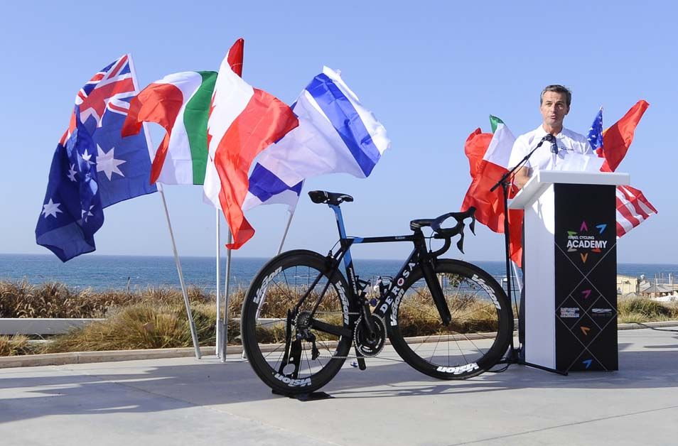 Co-owner Ron Baron talking at a press conference in Tel Aviv