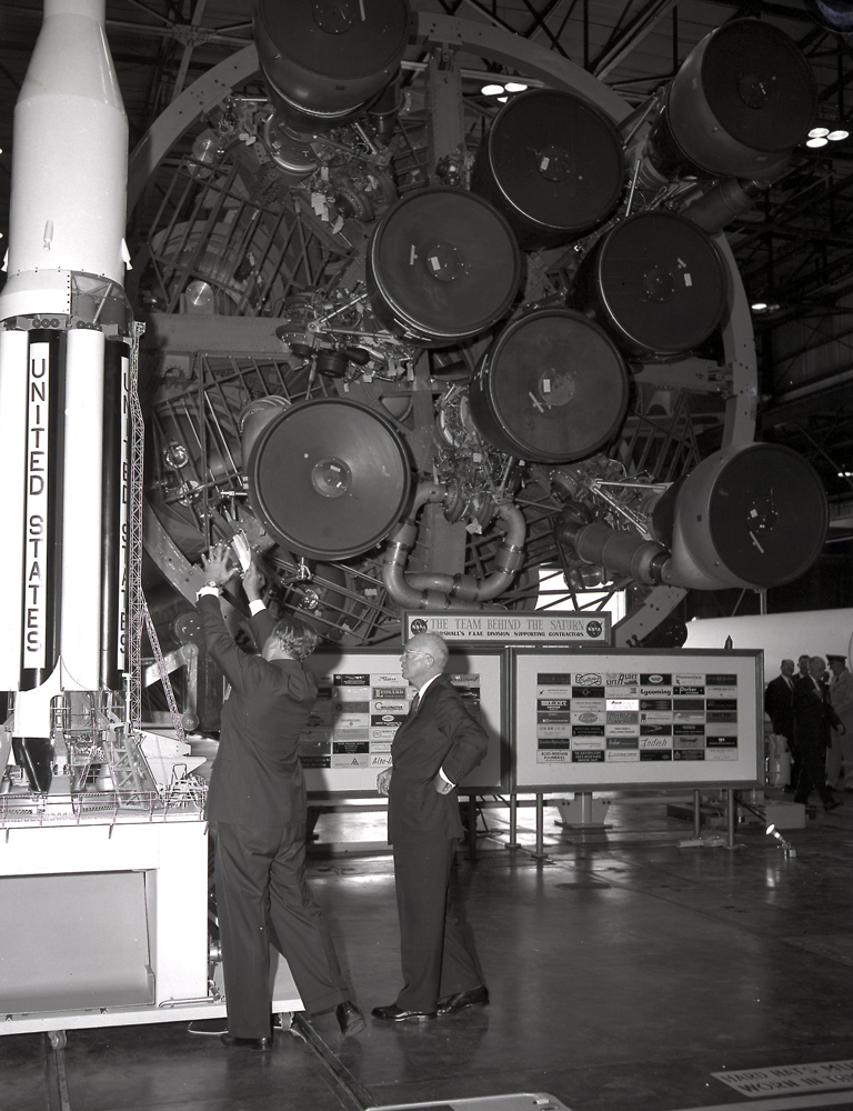 Photos: Wernher Von Braun | Space