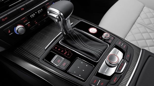 Audi S7 Sportback central control unit