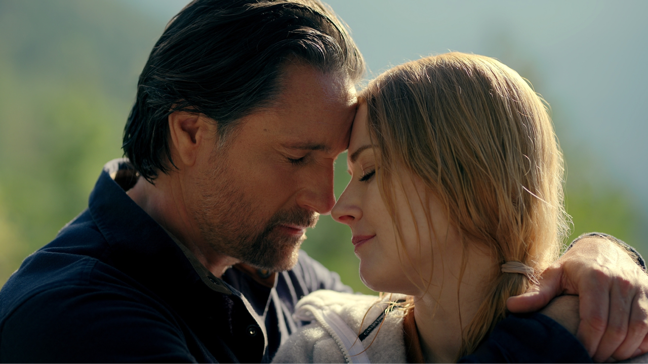 Martin Henderson as Jack Sheridan, Alexandra Breckenridge as Mel Monroe in episode 509 of Virgin River.