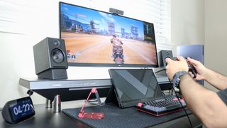 Playing Cyberpunk 2077 on the AtomMan G7 Ti