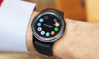 Samsung's Tizen OS on the Gear S3 Frontier
