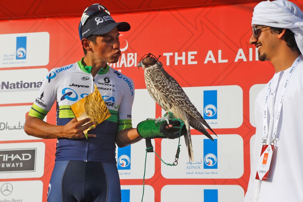 Esteban Chaves (Orica - GreenEdge) is after a kiss