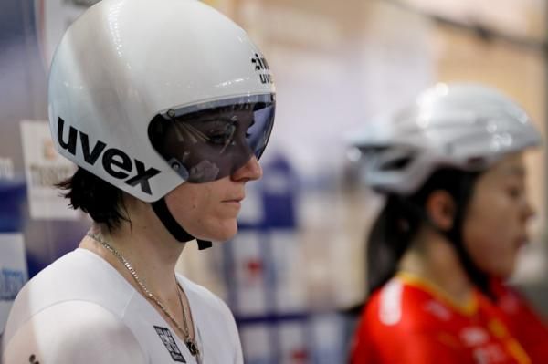 Anna Meares gets focused before her sprint heat.