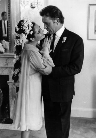 elizabeth taylor richard burton wedding