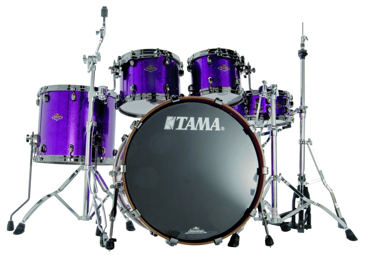 The way that the large locking wingnut encloses the rubber foot on the bass drum hardware is a particularly nice touch