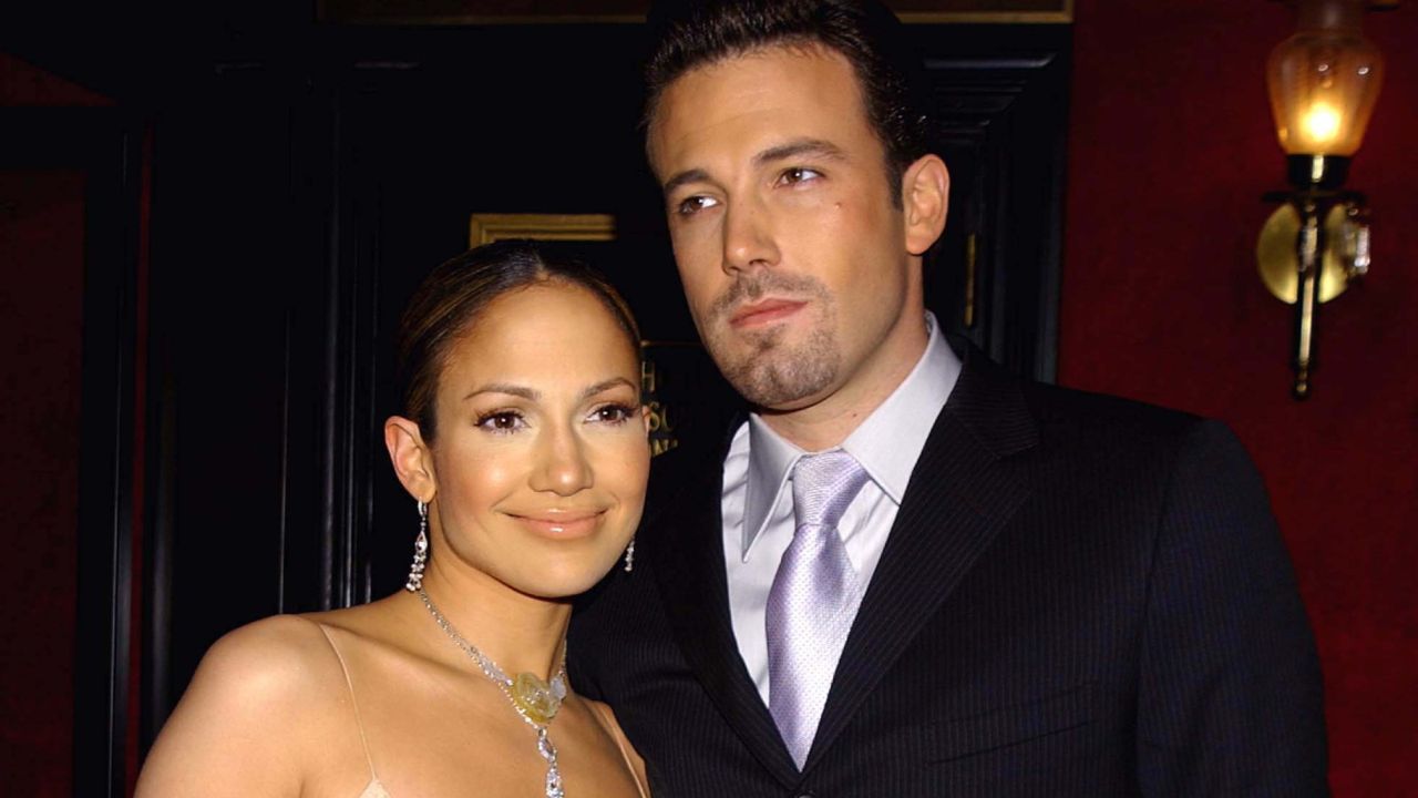 &quot;Maid in Manhattan&quot; Premiere - Arrivals Jennifer Lopez and Ben Affleck