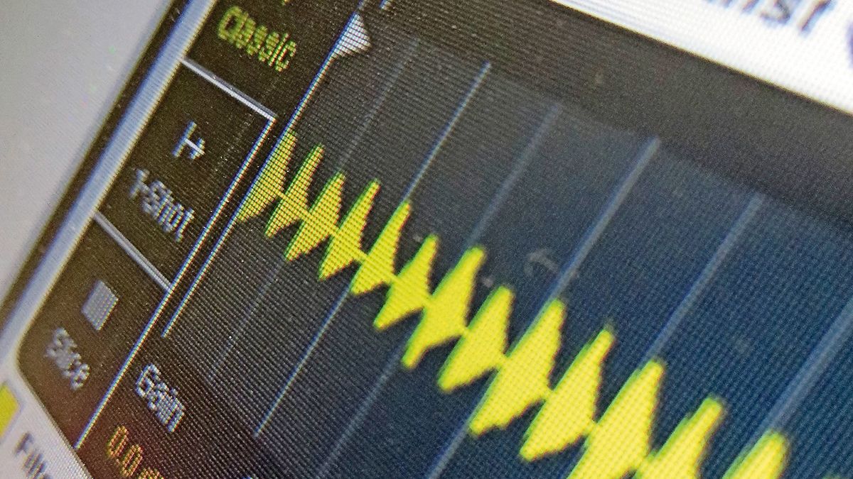 How to resample hardware synths with Ableton Live's Simpler and Sampler