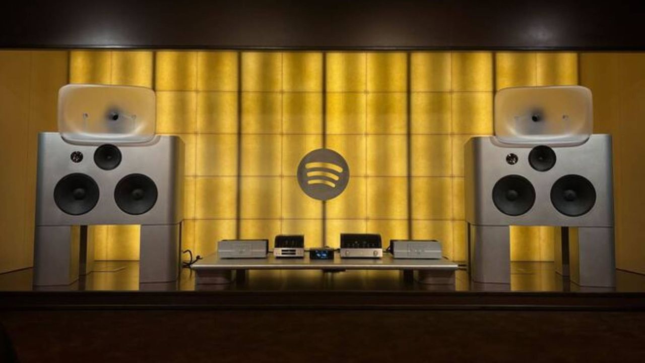 I went to Spotify’s new Listening Lounge in London, and its bespoke audio setup is a reminder that stereo is forever — and I just know music fans are going to love it