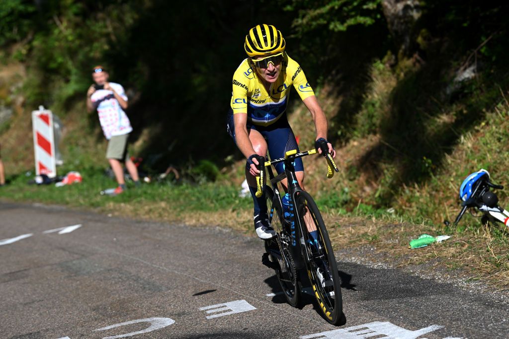 PLANCHE DES BELLES FILLES FRANCE JULY 31 Annemiek Van Vleuten of Netherlands and Movistar Team Yellow Leader Jersey attacks during the 1st Tour de France Femmes 2022 Stage 8 a 1233km stage from Lure to La Super Planche des Belles Filles TDFF UCIWWT on July 31 2022 in Planche des Belles Filles France Photo by Dario BelingheriGetty Images