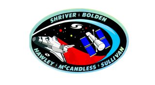 STS-31 patch.