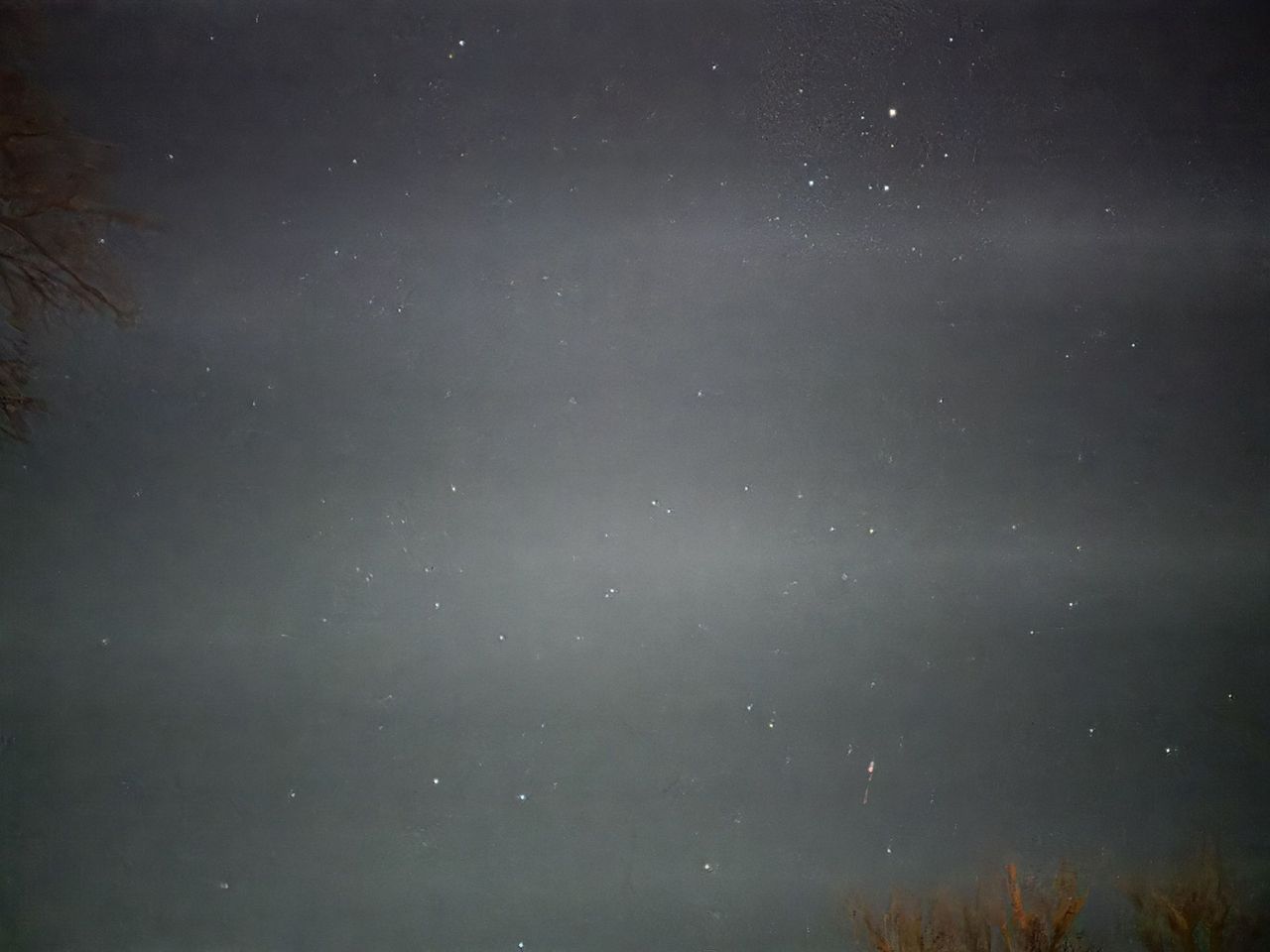 Galaxy S25 Ultra night mode glitch sample.