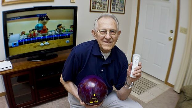 Most participants in a football videogame