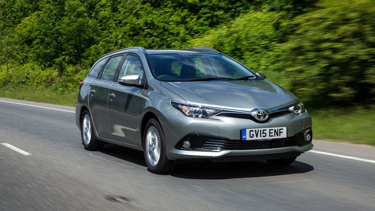 Toyota Auris Touring Sports hybrid