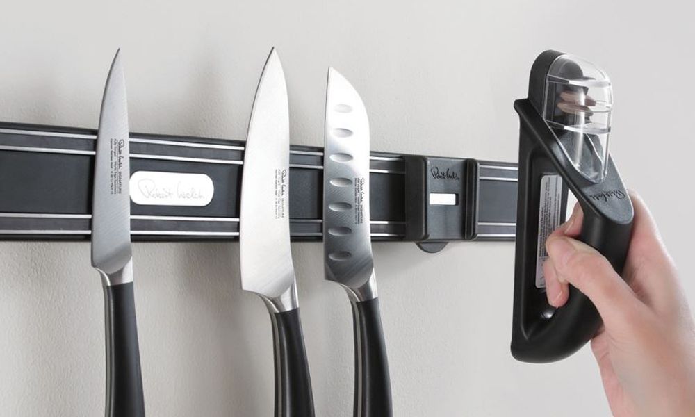 The best knife sharpeners | Real Homes