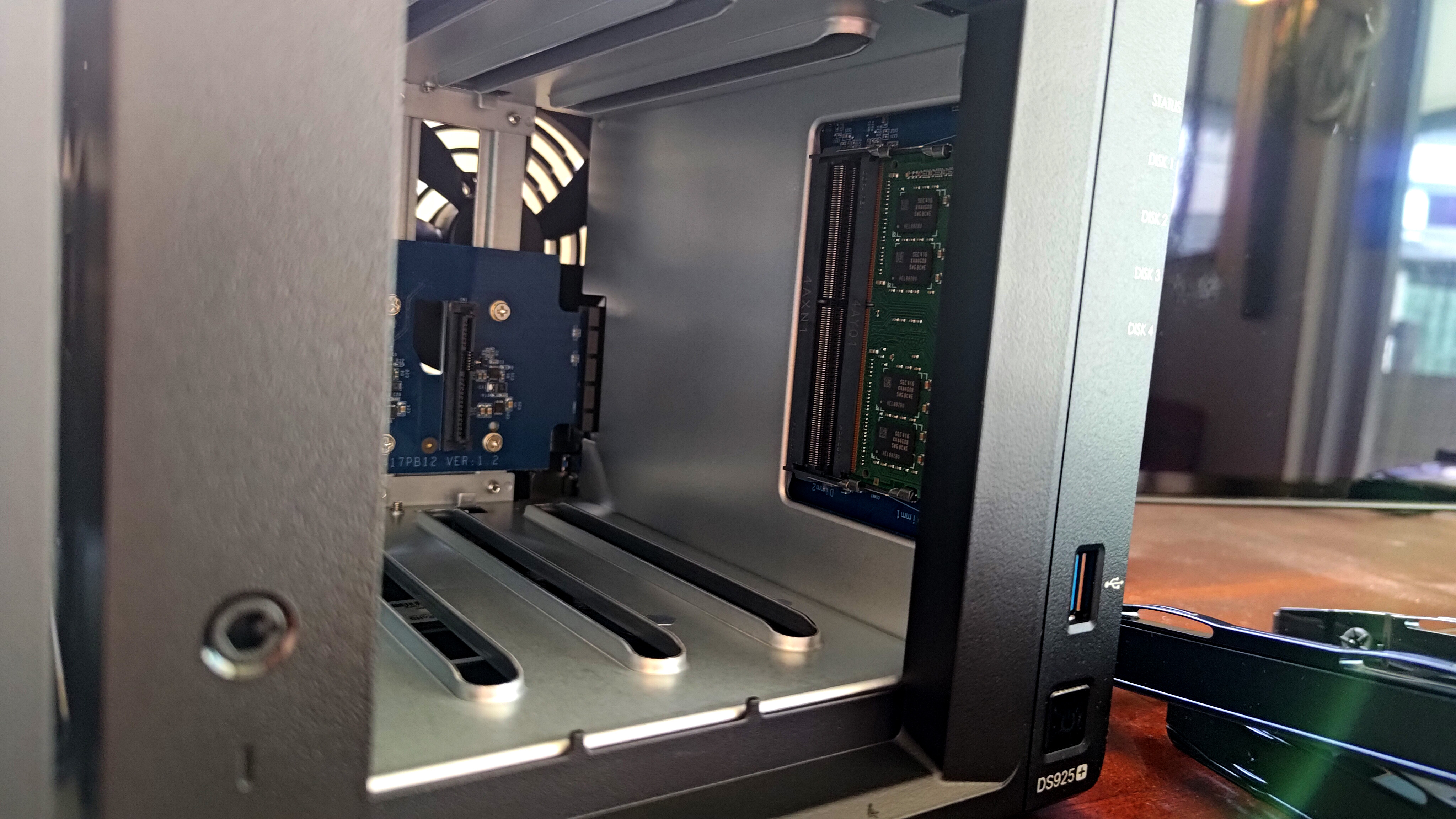 Synology DiskStation DS925+ drive bays removed