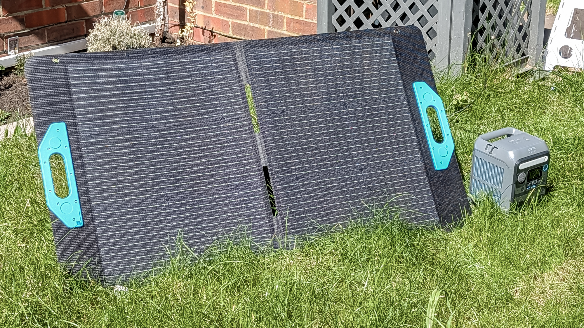 anker solix c300 solar generator images